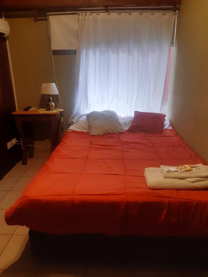Hotel Duclout Confort Inn Monte Grande Exterior foto